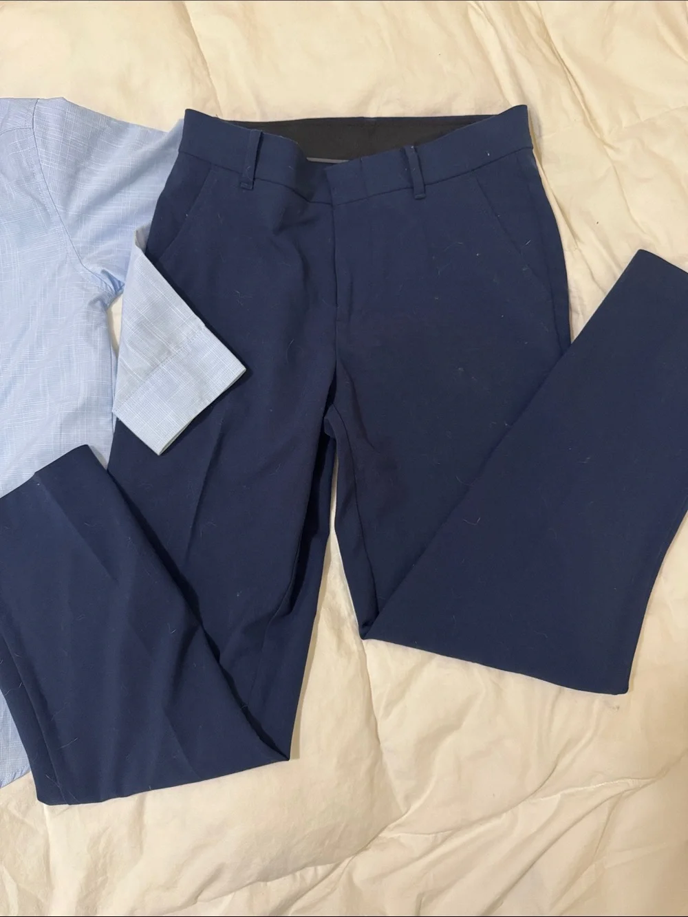 Van Heusen Light Blue boys  shirt size M/ pants size 10